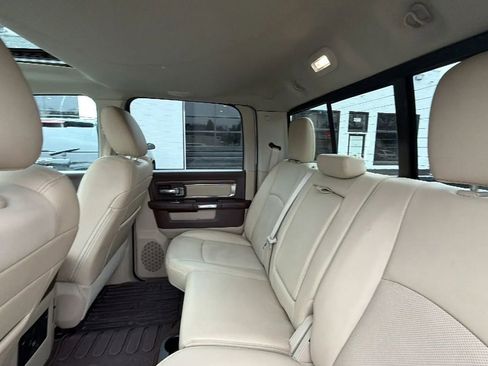 Used 2017 RAM 1500 Laramie w/ Convenience Group image 33