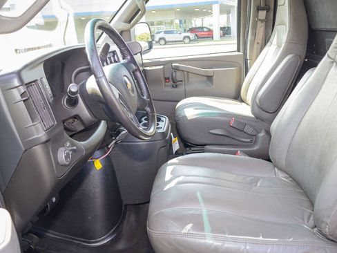 Used 2022 Chevrolet Express 2500 Extended w/ Driver Convenience Package RWD image 11
