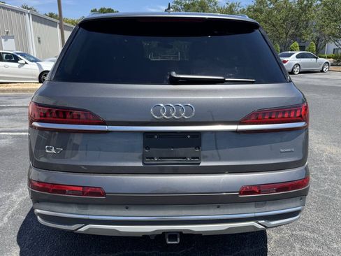 Used 2020 Audi Q7 2.0T Premium w/ Towing Package AWD/4WD image 5