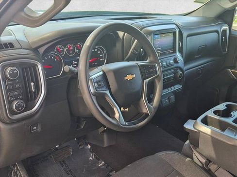 Used 2020 Chevrolet Silverado 1500 LT w/ Trailering Package AWD/4WD image 9