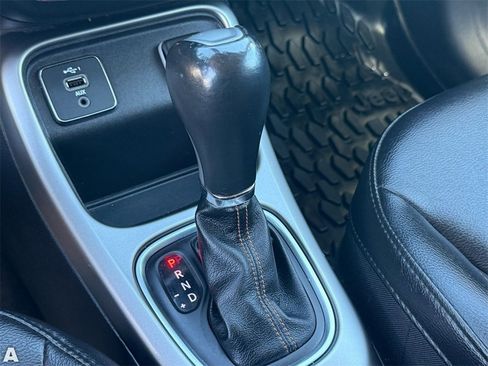 Used 2020 Jeep Compass Latitude image 23