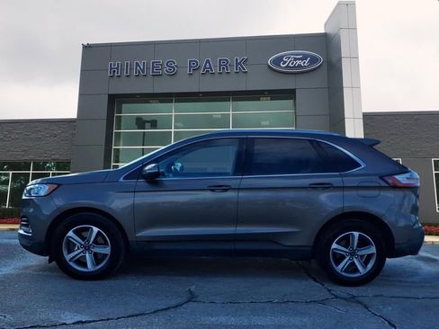 Certified 2019 Ford Edge SEL w/ Equipment Group 201A image 4