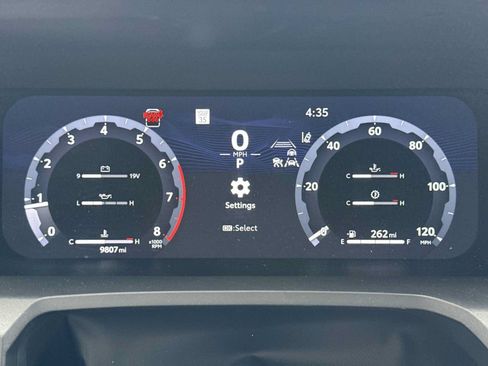 Used 2025 Toyota 4Runner 4WD image 16