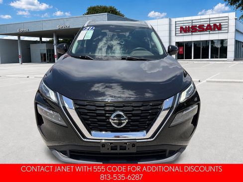 Used 2021 Nissan Rogue SV w/ Premium Package AWD/4WD image 11