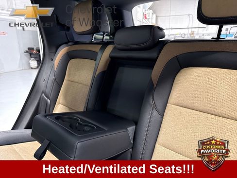 New 2026 Chevrolet Equinox ACTIV w/ Convenience Package III AWD/4WD image 43