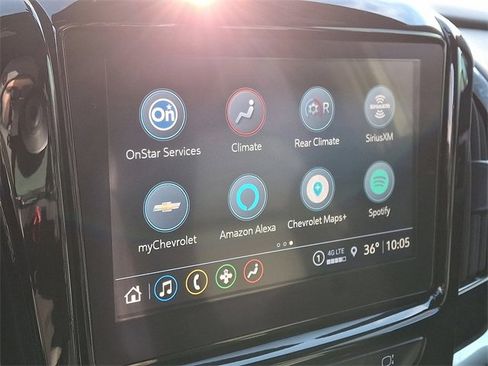 Used 2023 Chevrolet Traverse LT image 19