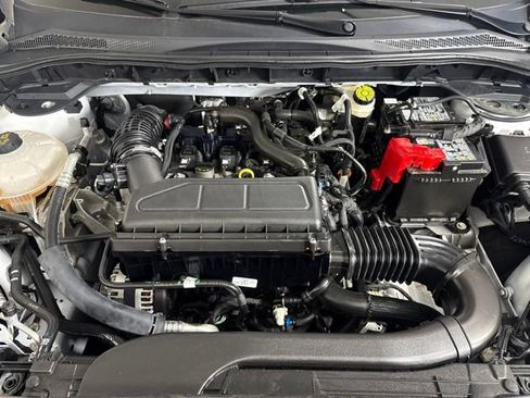 Used 2025 Ford Escape Active FWD image 11