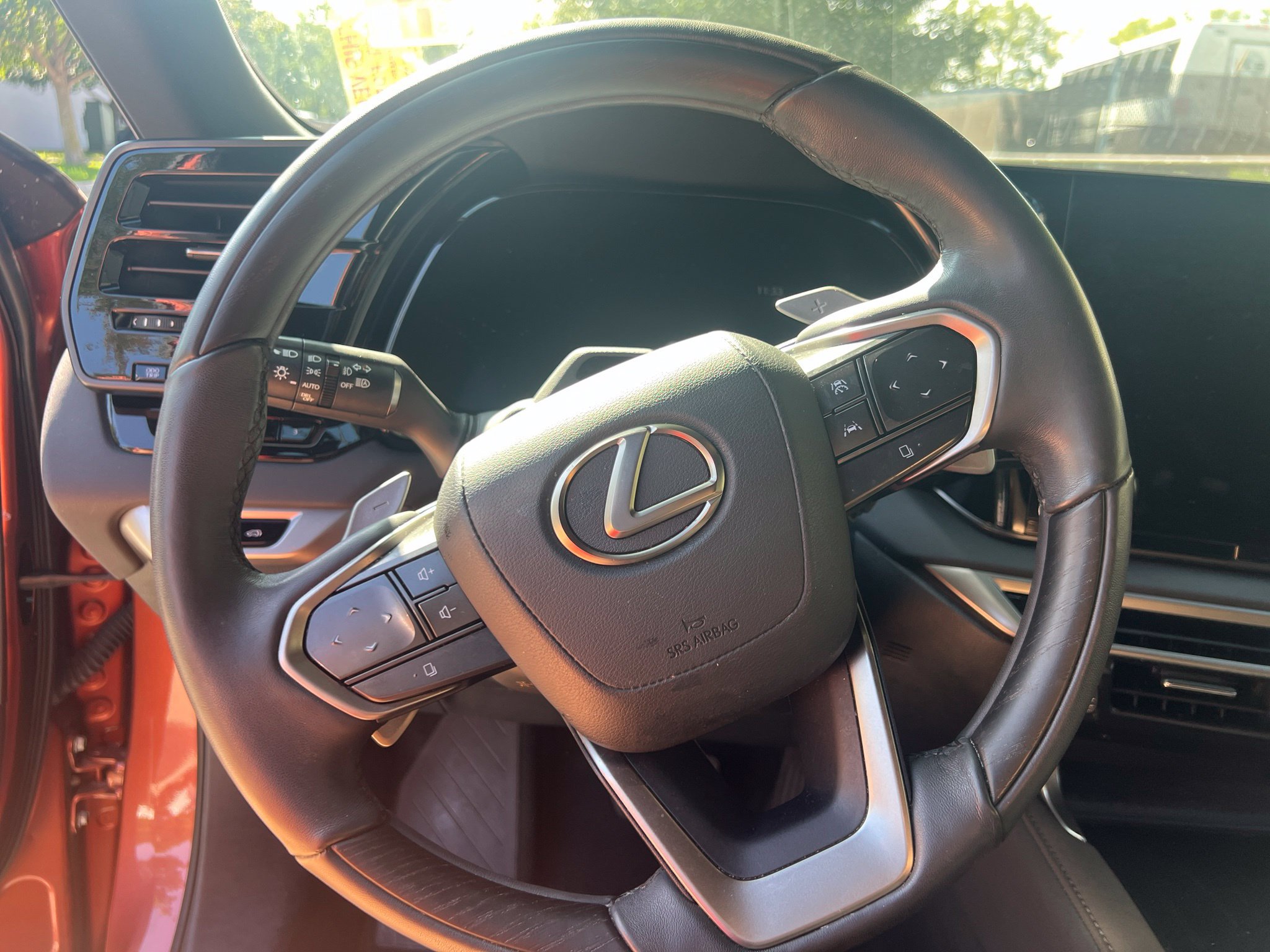 Used 2023 Lexus RX 350 FWD w/ Accessory Package (Z1) image 17