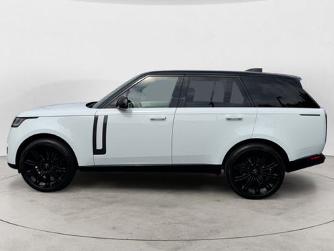 Certified 2025 Land Rover Range Rover SE AWD/4WD image 7