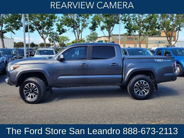 Used 2021 Toyota Tacoma TRD Sport w/ Technology Package RWD image 5