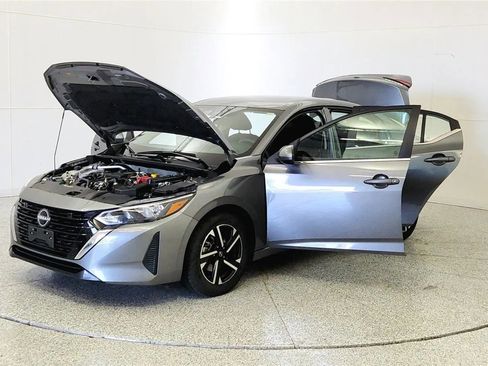 Used 2024 Nissan Sentra SV FWD image 10