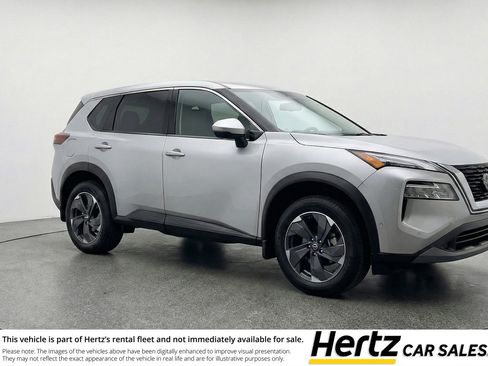 Used 2025 Nissan Rogue SV FWD image 1