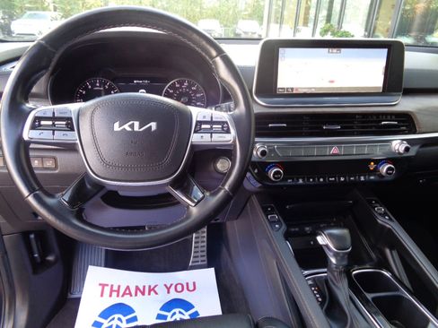 Used 2022 Kia Telluride SX image 10