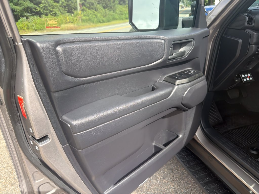 Used 2025 Toyota Land Cruiser 1958 AWD/4WD image 10