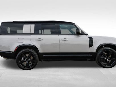 New 2026 Land Rover Defender 130 X-Dynamic SE