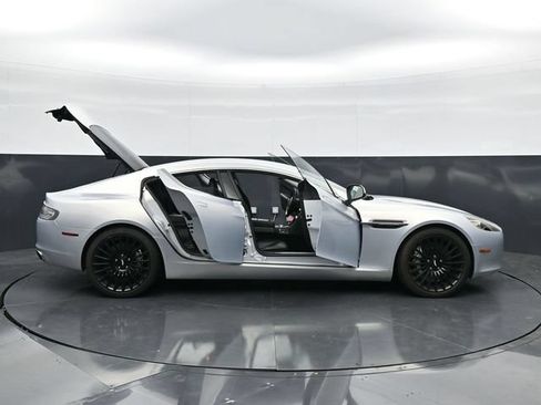 Used 2011 Aston Martin Rapide RWD image 49