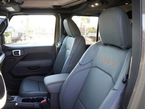 New 2026 Jeep Gladiator Mojave image 18