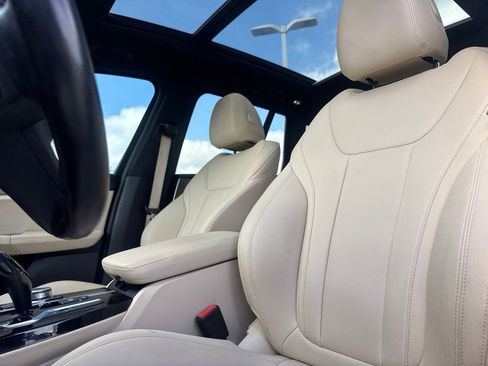 Used 2021 BMW X3 xDrive30i AWD/4WD image 42