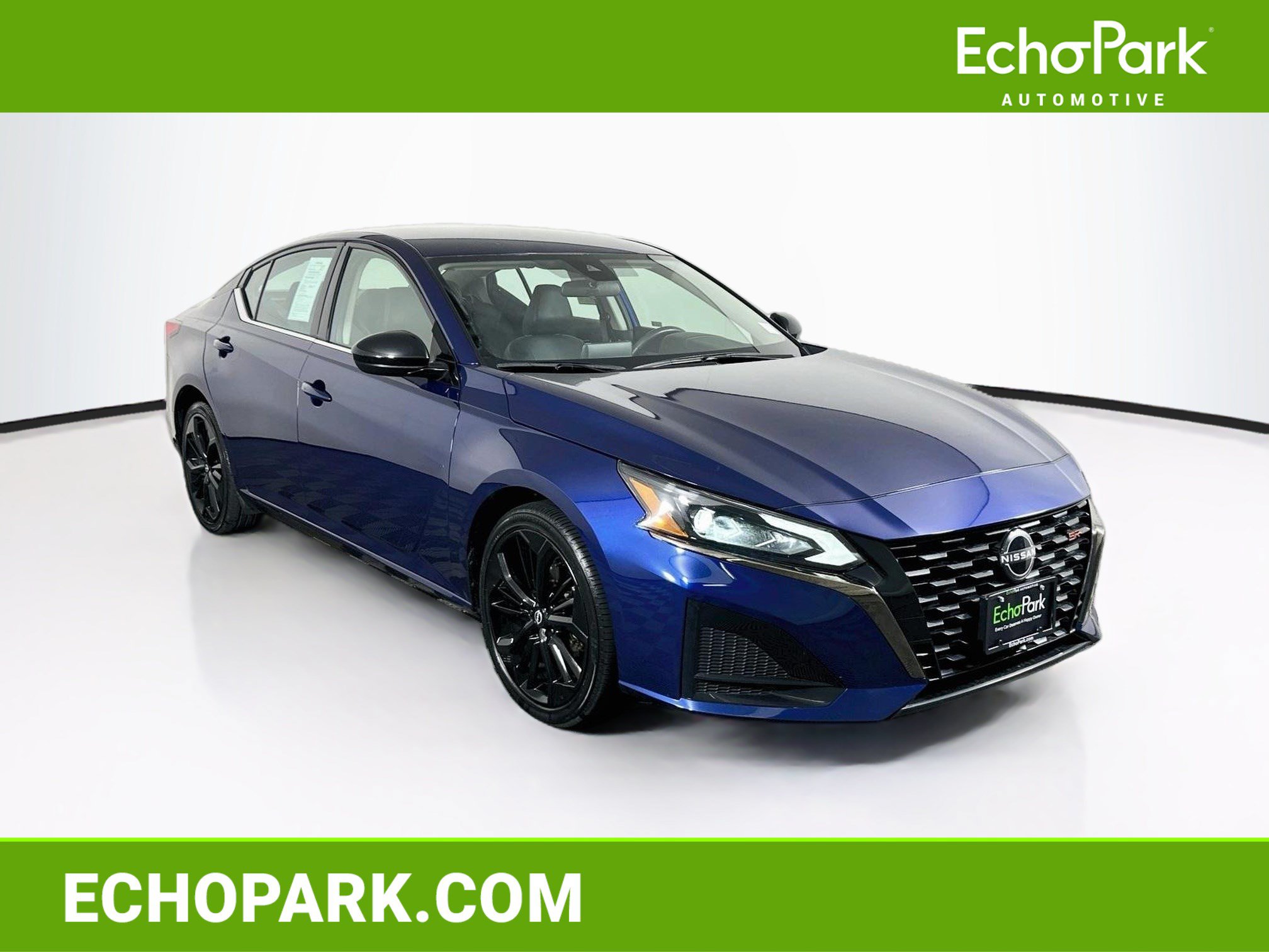 Used 2024 Nissan Altima 2.5 SR FWD image 1
