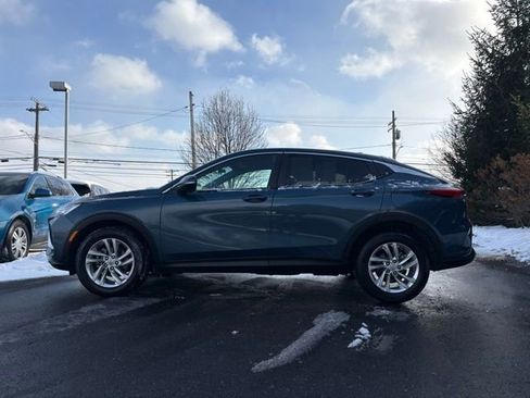 Certified 2024 Buick Envista Preferred w/ Convenience I Package image 2