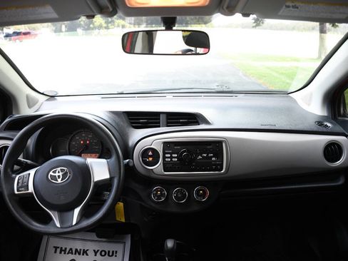Used 2013 Toyota Yaris LE FWD image 27