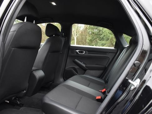 Used 2023 Honda Civic Sport image 21