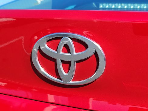 Certified 2025 Toyota Camry LE image 6