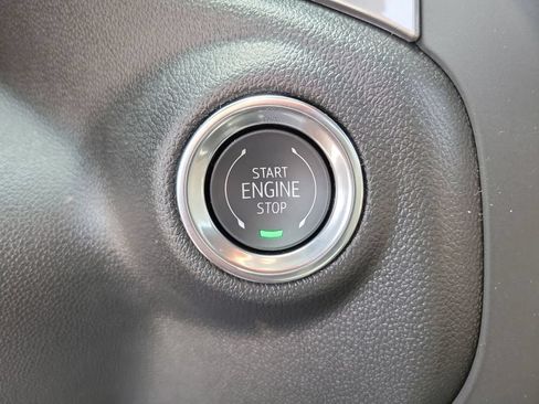 Used 2026 Chevrolet Silverado 1500 Custom RWD image 22