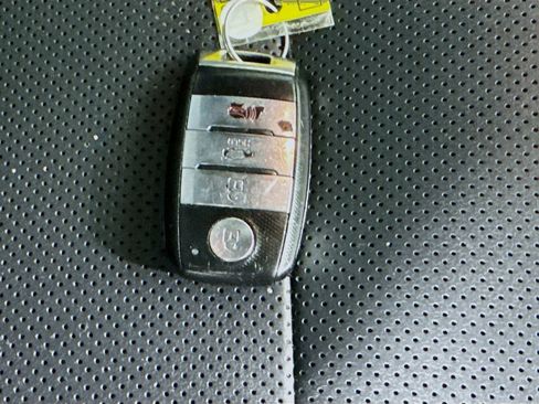 Used 2014 Kia Forte Koup SX w/ SX Premium Package image 36