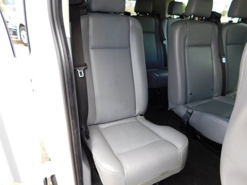 Used 2018 Ford Transit 350 XL RWD image 30
