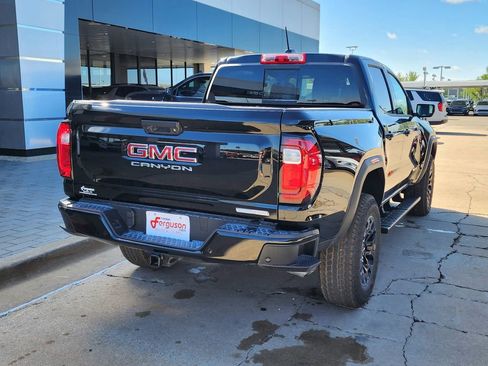 New 2026 GMC Canyon Elevation w/ Convenience Package image 4