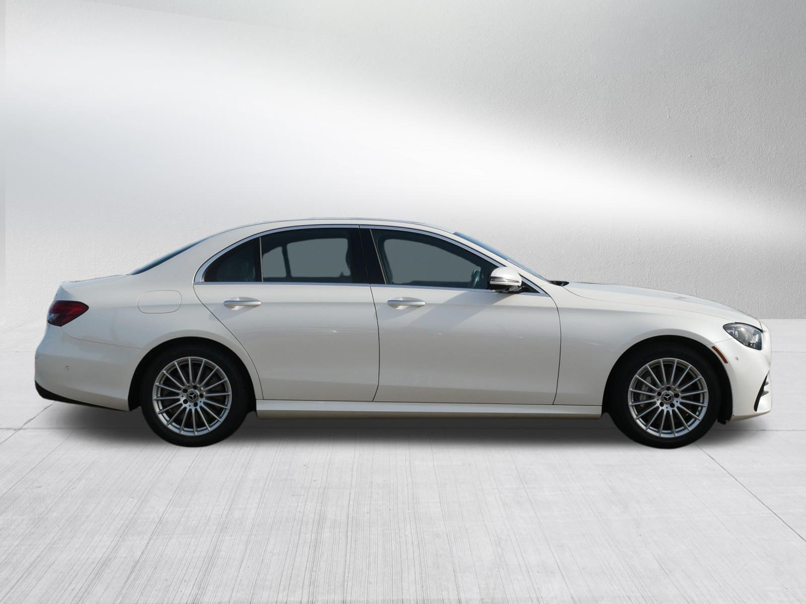 Used 2022 Mercedes-Benz E 450 4MATIC Sedan image 8