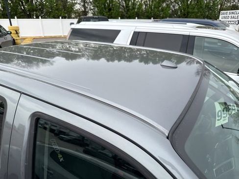 Used 2018 Nissan Frontier PRO-4X image 9