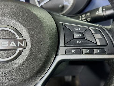 Used 2023 Nissan Versa SV w/ Trunk Package image 14