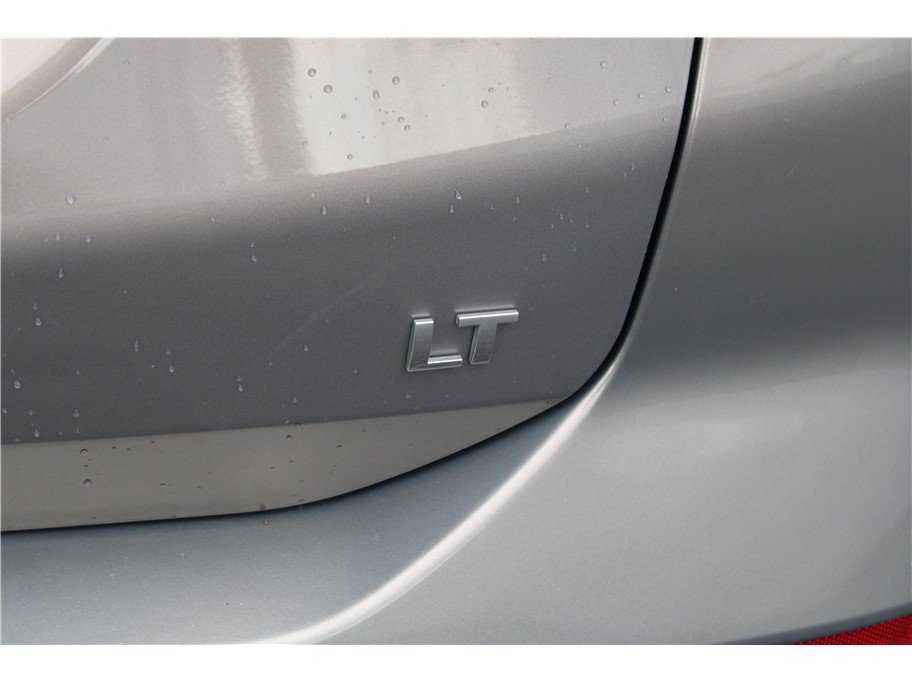 Used 2019 Chevrolet Equinox LT FWD image 32