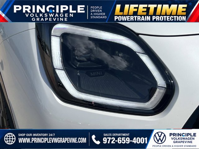 Used 2025 MINI Cooper Countryman John Cooper Works w/ Comfort Package Max AWD/4WD image 8