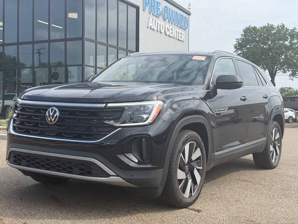 Used 2026 Volkswagen Atlas Cross Sport SEL AWD/4WD image 1