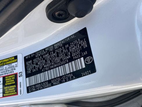 Used 2019 Toyota Camry XSE FWD image 12