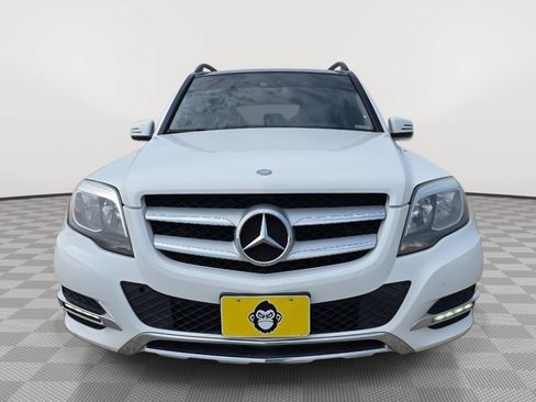 Used 2015 Mercedes-Benz GLK 350 4MATIC image 2