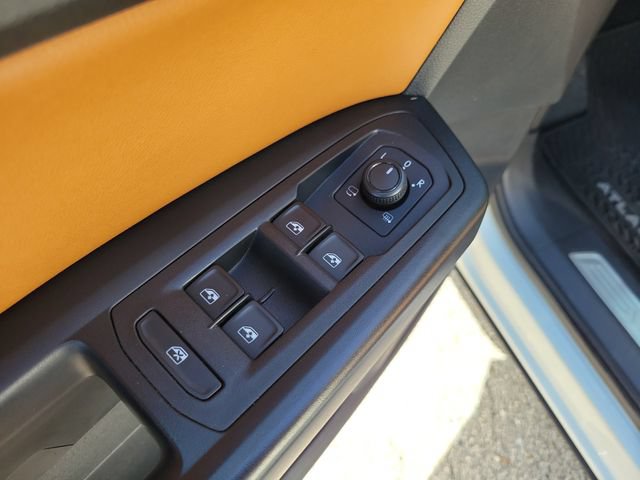 Used 2020 Volkswagen Atlas SEL R-Line AWD/4WD image 20