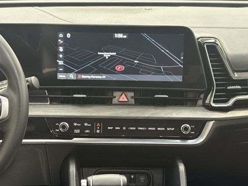 Certified 2025 Kia Sportage X-Line w/ Premium Package AWD/4WD image 25