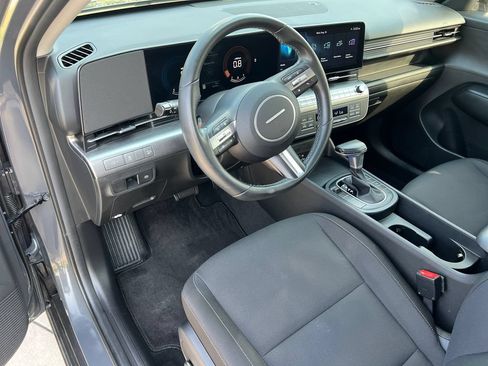 Used 2024 Hyundai Kona SEL FWD image 18