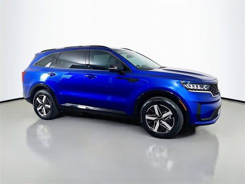 Used 2023 Kia Sorento S image 26