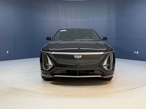 New 2026 Cadillac Lyriq Premium Luxury AWD/4WD image 6