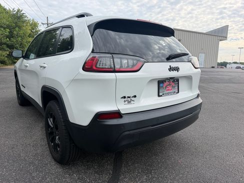 Used 2023 Jeep Cherokee Altitude Lux AWD/4WD image 10