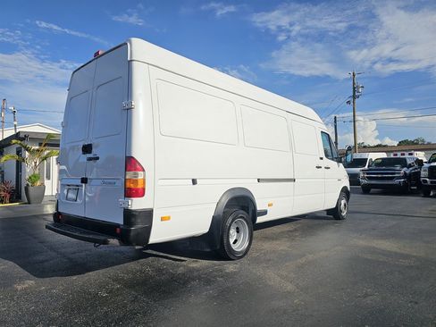 Used 2005 Dodge Sprinter 3500 w/ Cargo Group I RWD image 5
