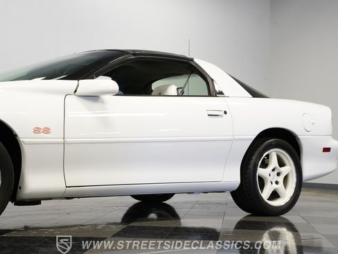 Used 1997 Chevrolet Camaro SS w/ SS Alteration Pkg RWD image 23