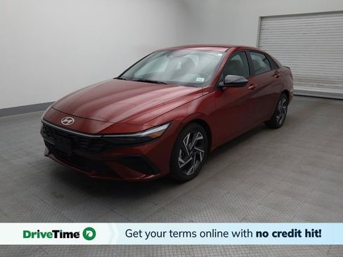 Used 2025 Hyundai Elantra Sport FWD image 1