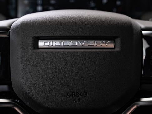 New 2026 Land Rover Discovery Sport Landmark AWD/4WD image 30