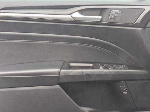 Used 2019 Ford Fusion Energi Titanium image 12